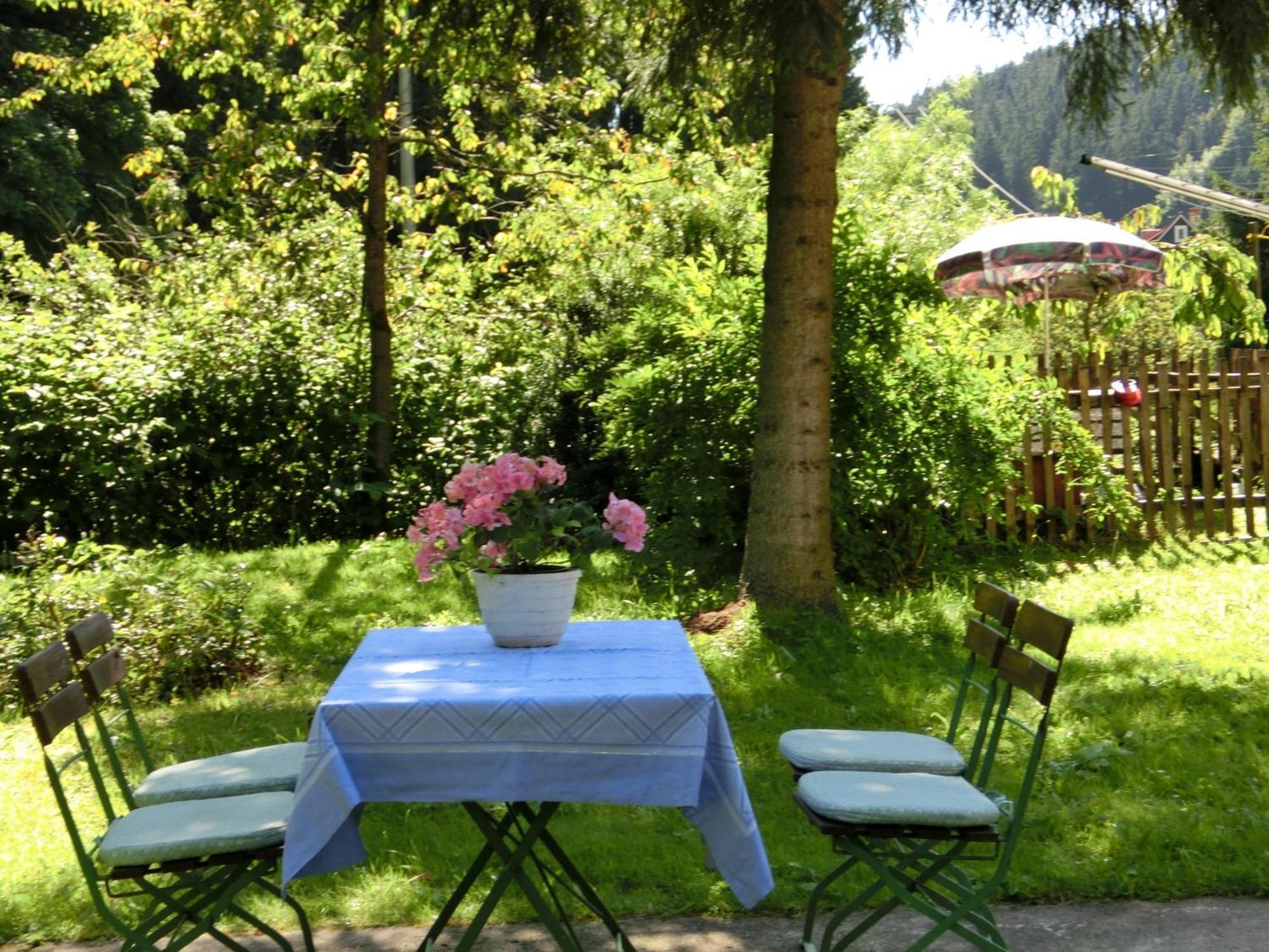 Apartment Thuringian Forest With Balcony Gießübel Extérieur photo